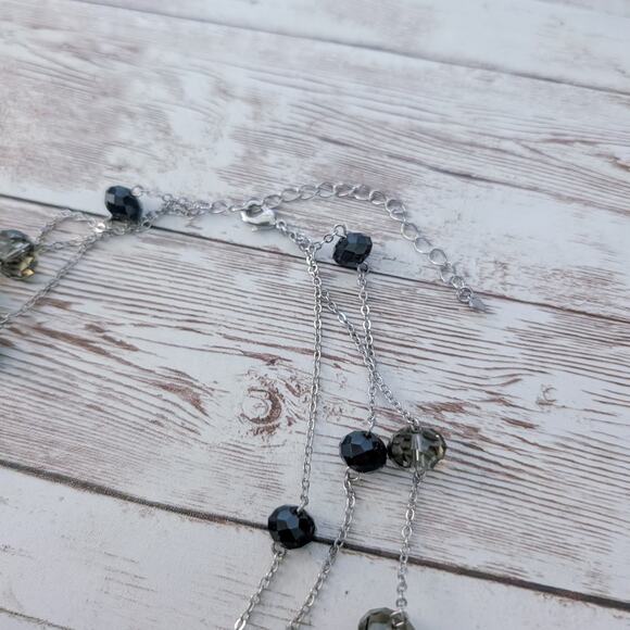 Vintage Necklace Layered Silver Tone with Black & Grey Beads - Picture 2 of 7